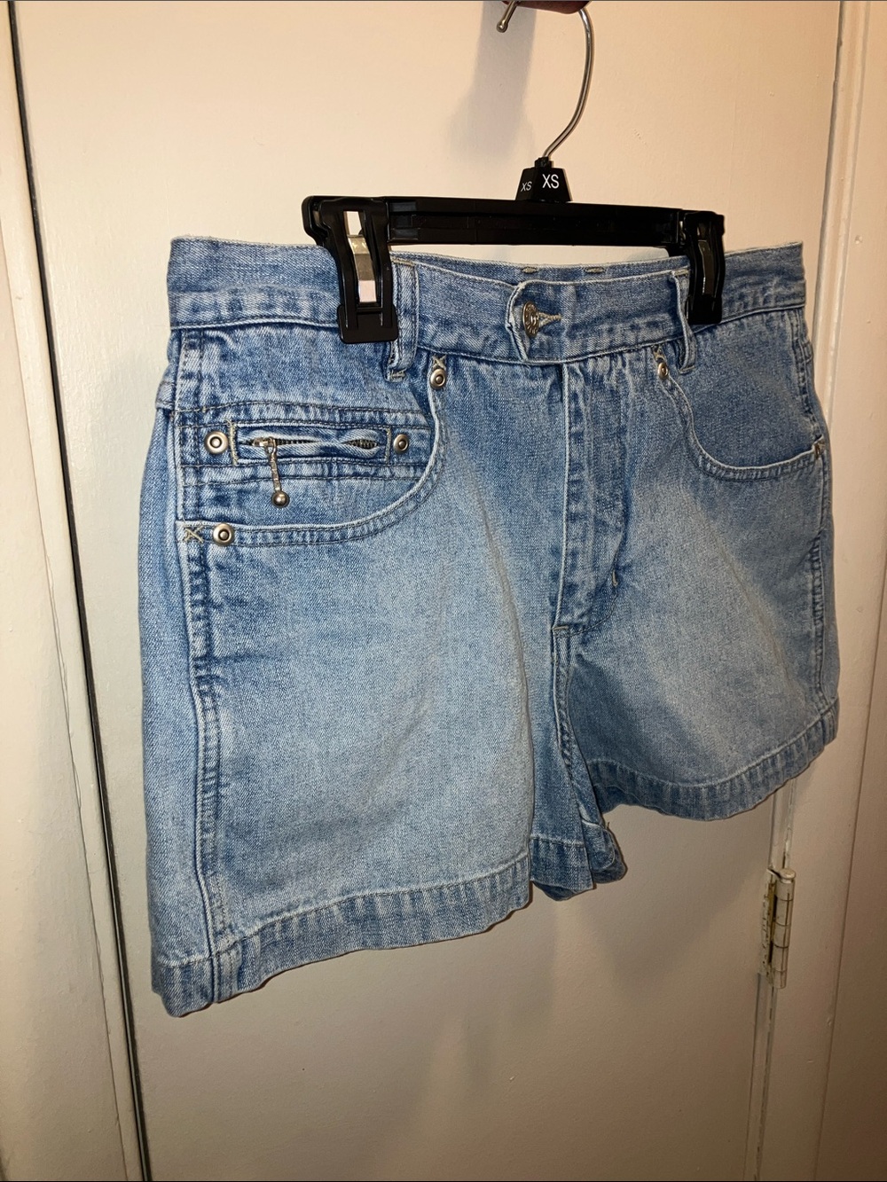 Express Bleus Light Blue Denim Jean Shorts Zip Pockets Vintage 7/8